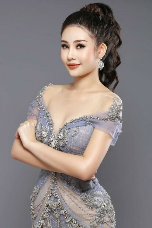 Buồn lòng vì những mỹ nhân Việt tuổi đời trẻ trung mà nhìn như U40 chỉ vì kiểu tóc!