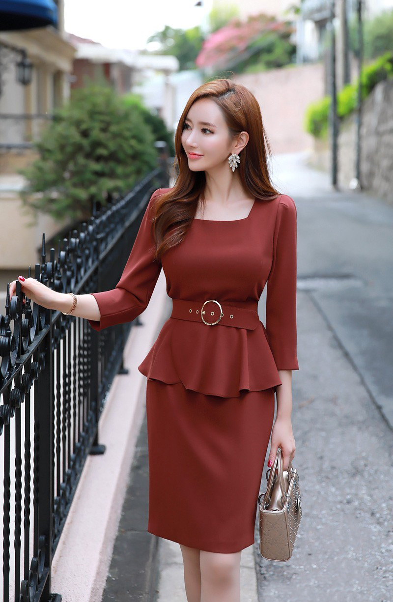 Đầm công sở peplum kèm dây nịt