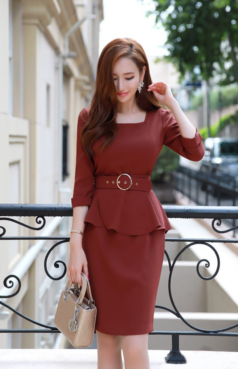 Đầm công sở peplum kèm dây nịt