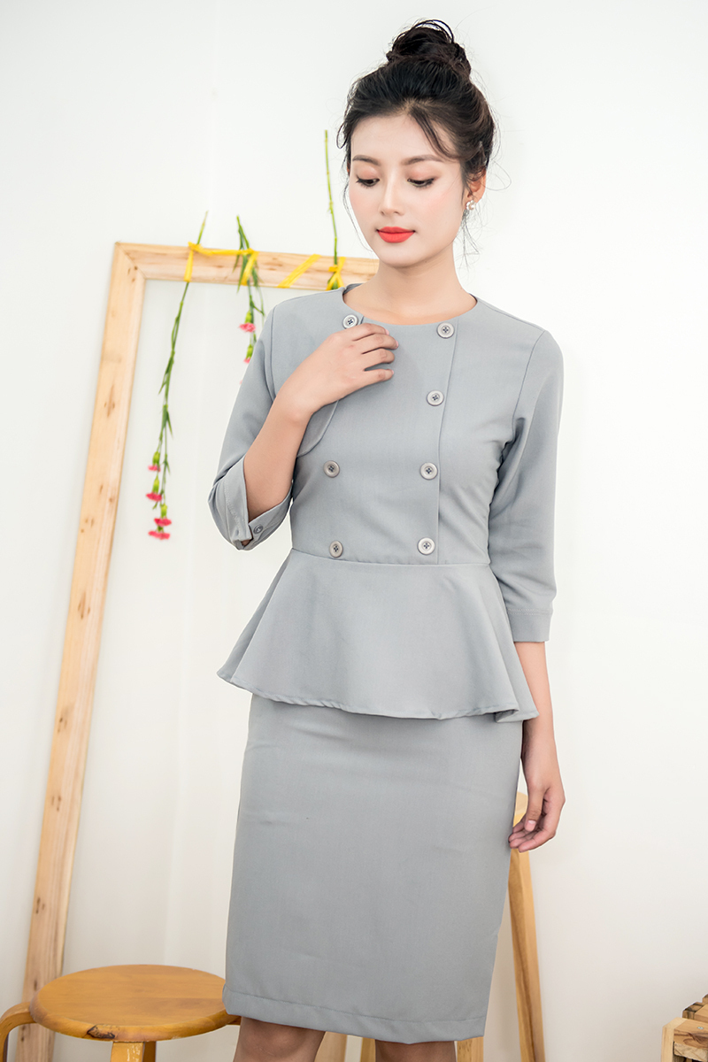 Đầm công sở tay lỡ peplum đính nút màu xanh