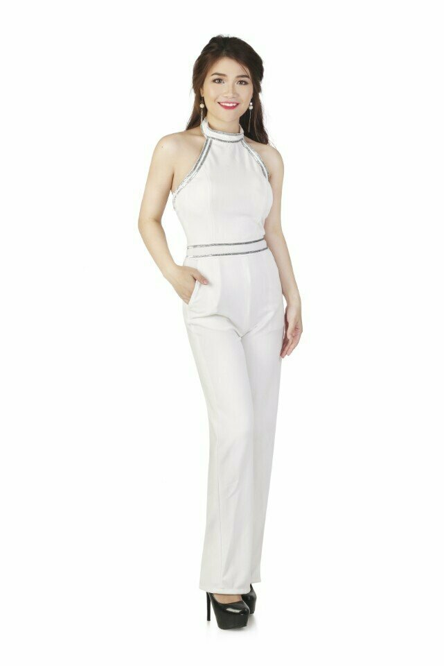 Jumpsuit kim tuyến hở lưng quyến rũ