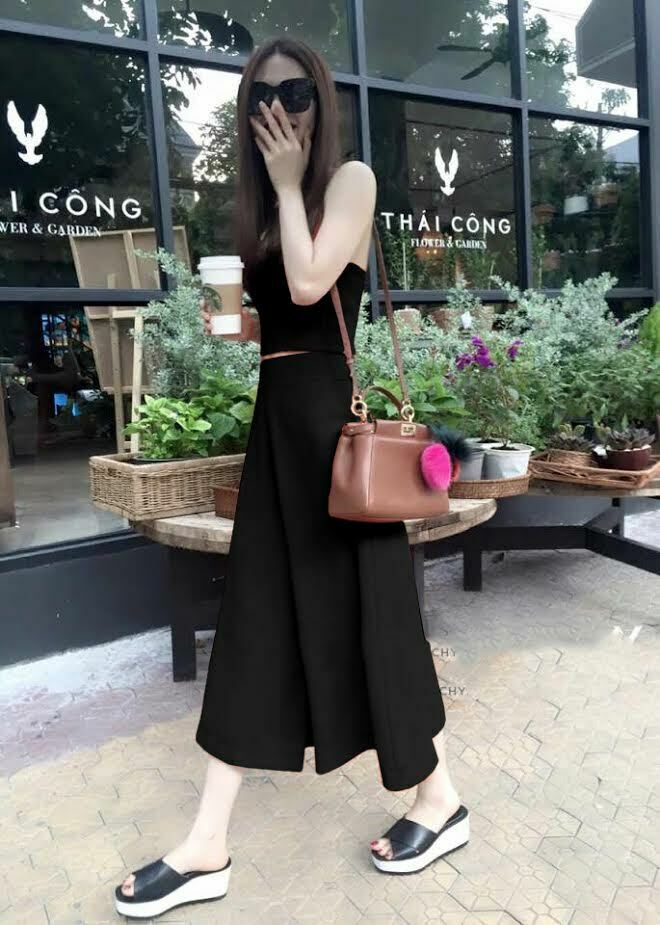 Set áo hai dây croptop và quần ống suông màu đen