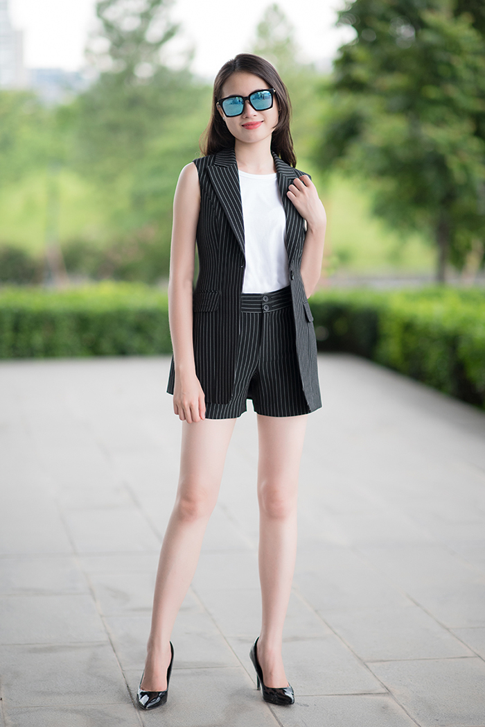 Set bộ sọc áo vest và quần short dễ thương